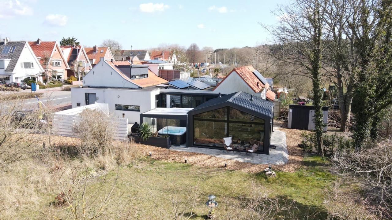 B&B Het Duinhuisje Met Jacuzzi, Gratis Parkeren, 2 Fietsen Te Leen, Airco Zandvoort Exterior photo
